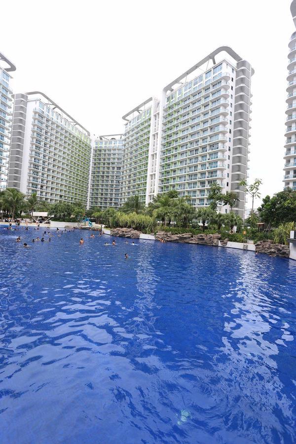 Maui Condotel Azure Residence Manila Exterior foto