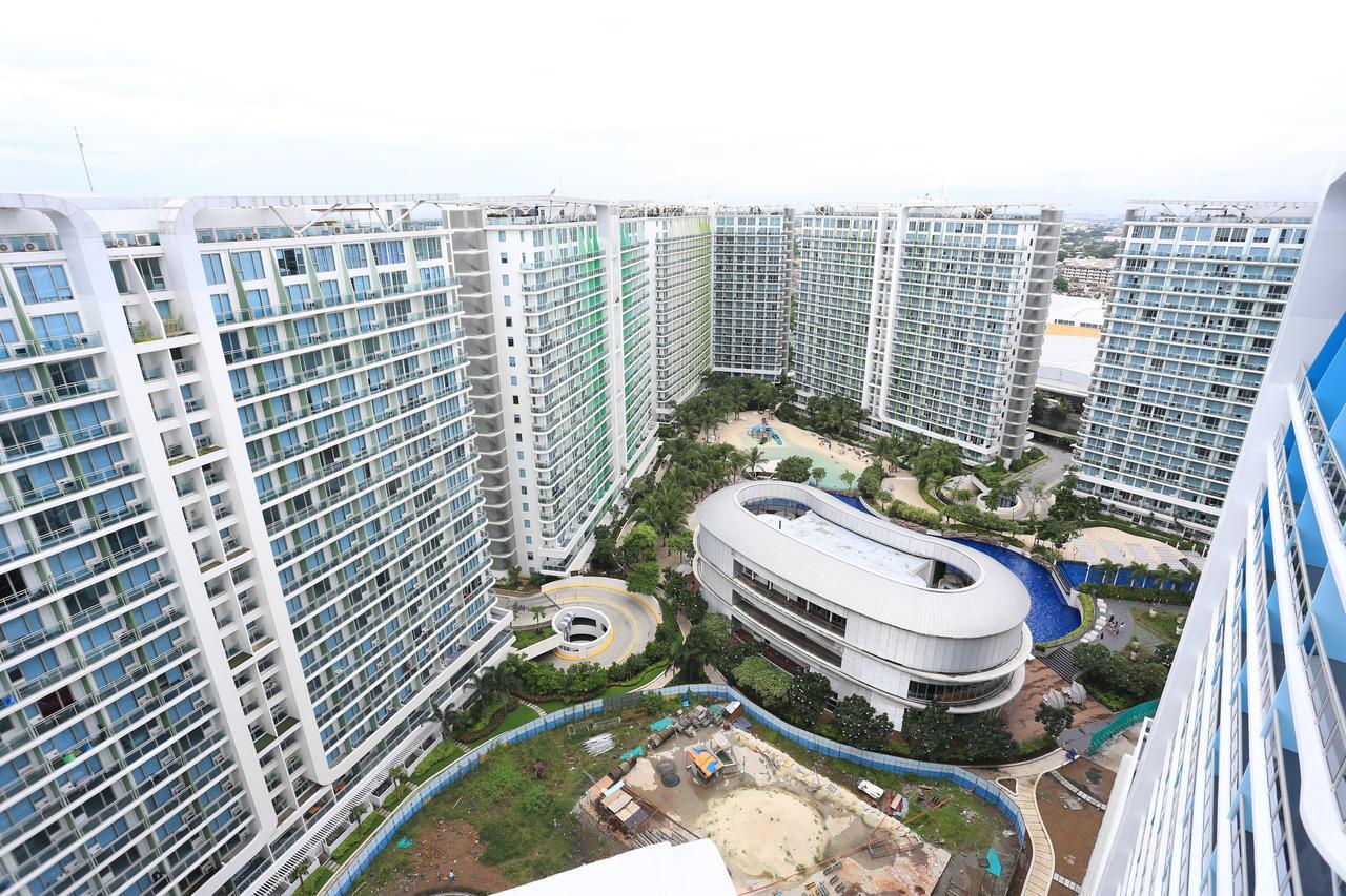 Maui Condotel Azure Residence Manila Exterior foto